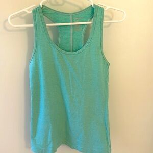 Gap Body workout tank